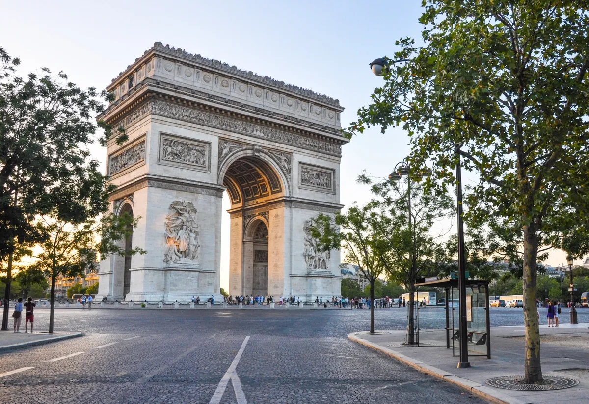 El Arco del Triunfo de París, un símbolo de las victorias francesas